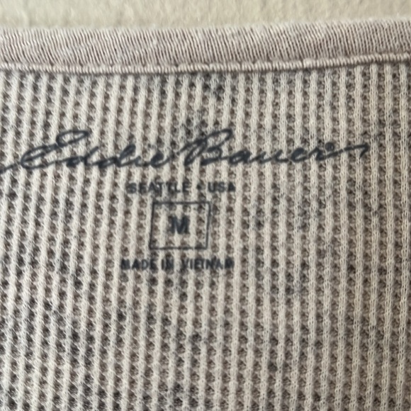 Eddie Bauer Ribbed Split V Neck Long Sleeve Chevron Size M Gradient Colors - Picture 5 of 13